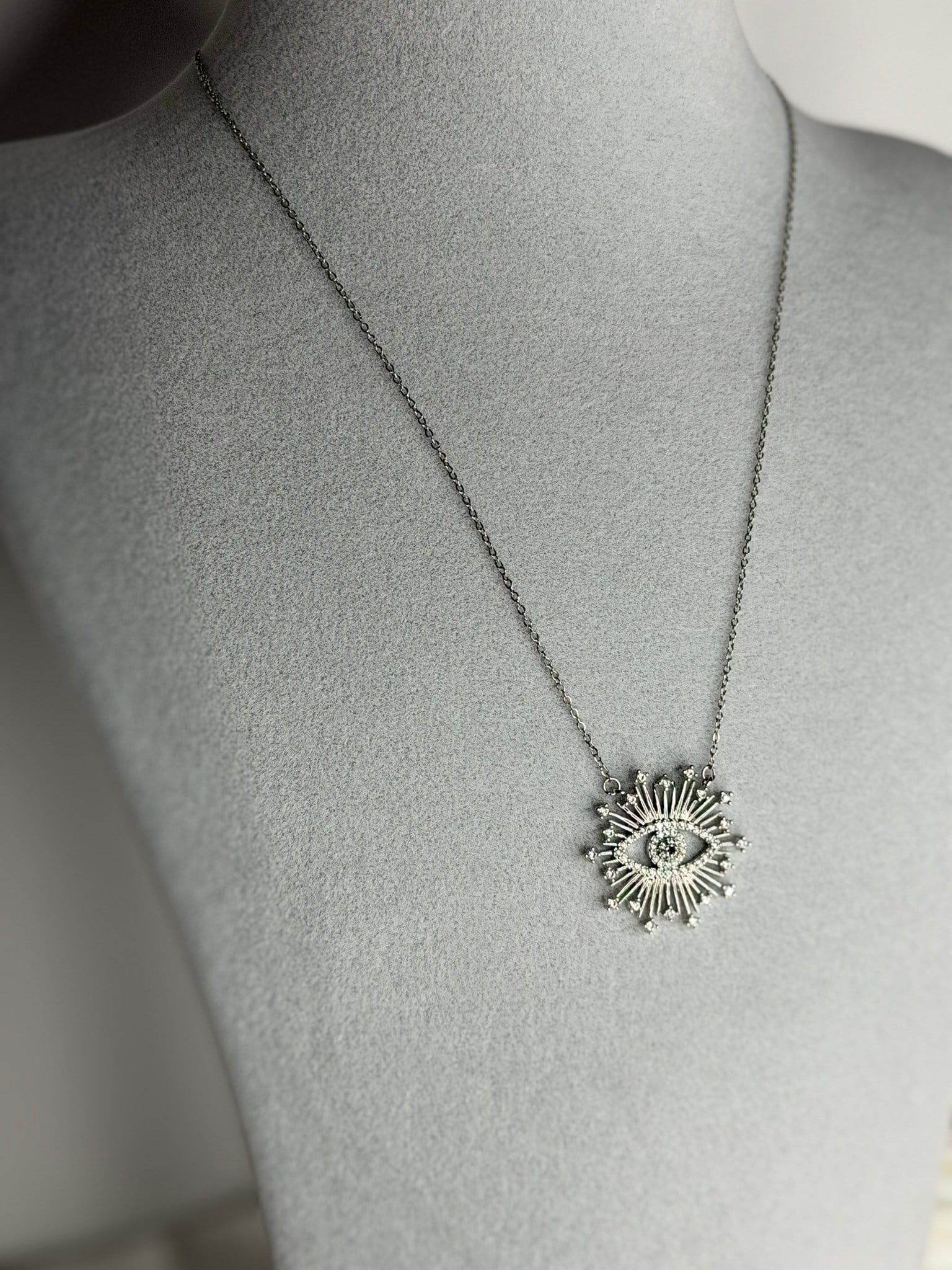 silver-zirkon-tas-detayli-goz-kolye-4960-1-1.jpeg Silver Zirkon Taş Detaylı Göz Kolye - Görsel 1